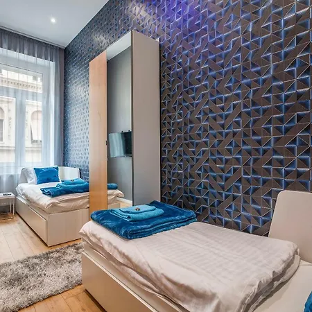 Broadway Апартаменты