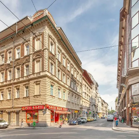 Broadway Lägenhet *
